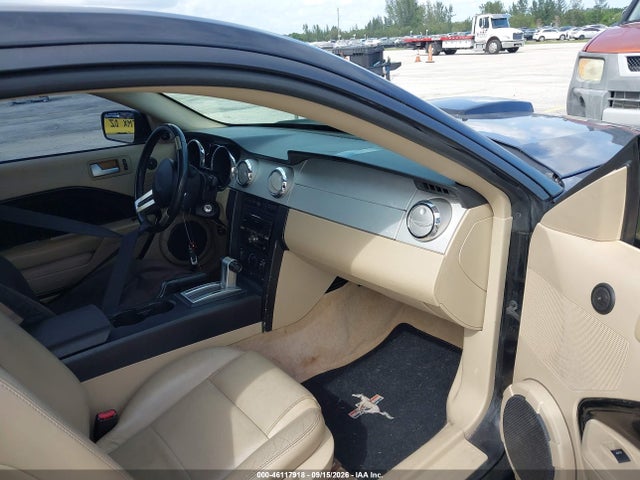 46117918 :رقم المزاد ، 1ZVFT80N265181011 vin ، 2006 Ford Mustang V6 مزاد بيع