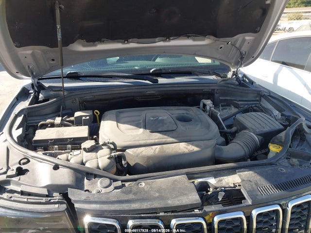 Продажа на аукционе авто 2017 Jeep Grand Cherokee Limited 4x2, vin: 1C4RJEBGXHC877570, номер лота: 46117928