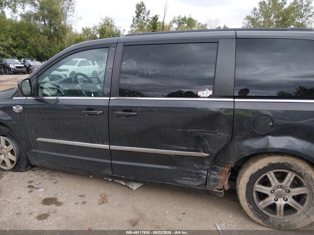 46117930 :رقم المزاد ، 2C4RC1BG4CR410017 vin ، 2012 Chrysler Town & Country Touring مزاد بيع