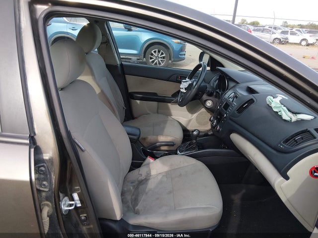 2011 Kia Forte Ex მანქანა იყიდება აუქციონზე, vin: KNAFU4A23B5464487, აუქციონის ნომერი: 46117944