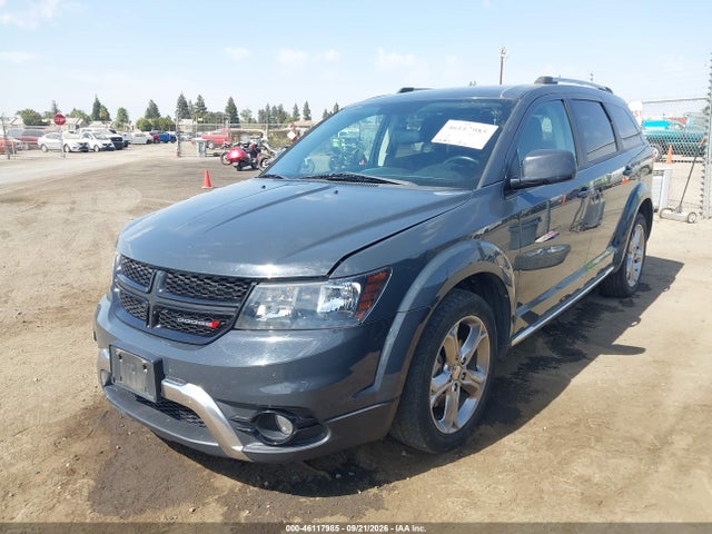 Dodge Journey Crossroad 2017 3C4PDCGGXHT564485 Image 2