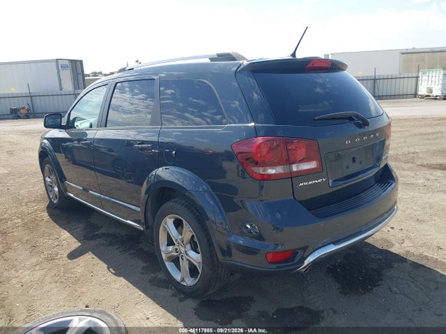Dodge Journey Crossroad 2017 3C4PDCGGXHT564485 Image 3