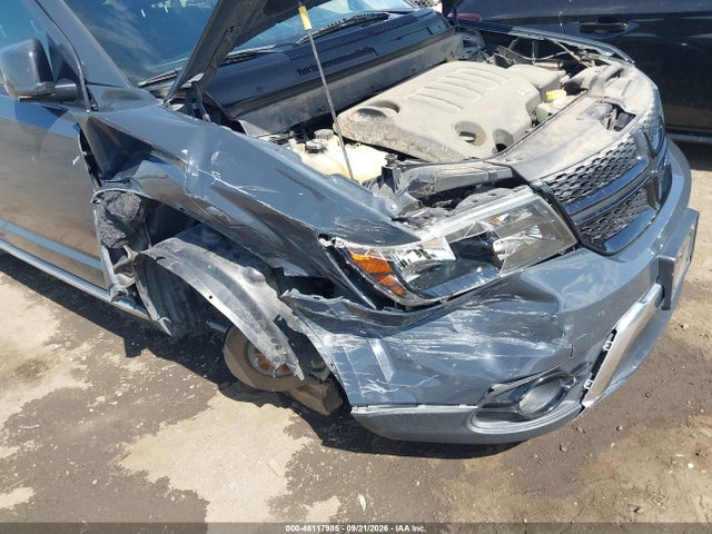 Dodge Journey Crossroad 2017 3C4PDCGGXHT564485 Image 6