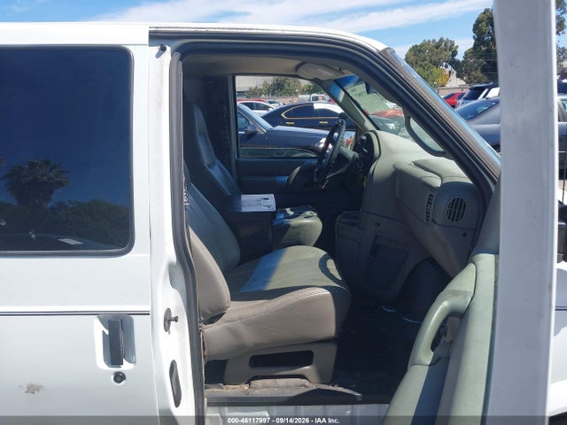 2003 Chevrolet Astro მანქანა იყიდება აუქციონზე, vin: 1GCDM19XX3B130436, აუქციონის ნომერი: 46117997