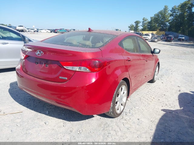 2013 Hyundai Elantra Limited მანქანა იყიდება აუქციონზე, vin: KMHDH4AE8DU561939, აუქციონის ნომერი: 46118026