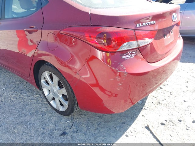 2013 Hyundai Elantra Limited მანქანა იყიდება აუქციონზე, vin: KMHDH4AE8DU561939, აუქციონის ნომერი: 46118026