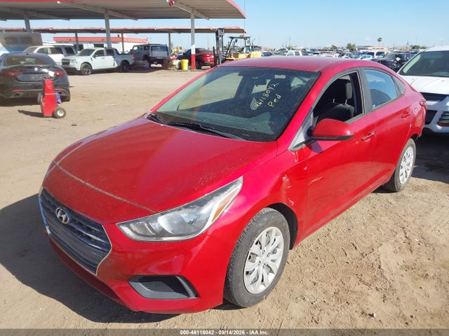 Hyundai ACCENT SE 2018 3KPC24A34JE014015 Image 2