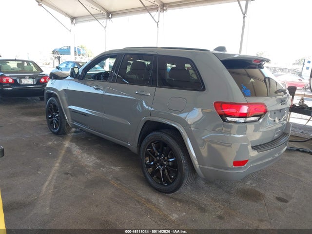 1C4RJEAG5MC739396 Jeep Grand Cherokee Laredo X 4x2