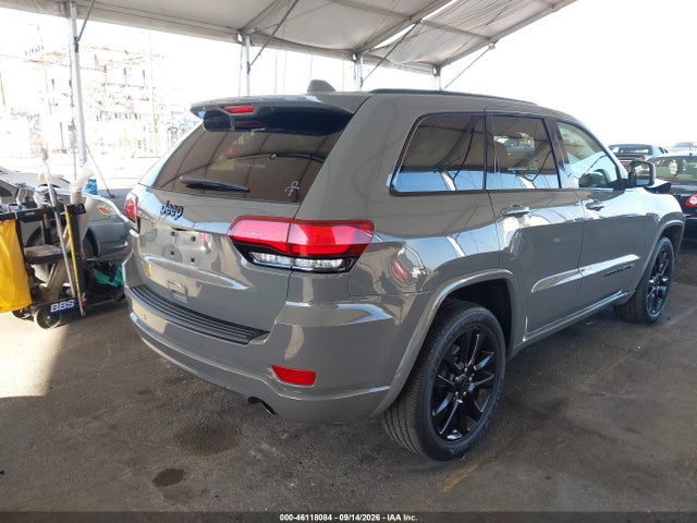 1C4RJEAG5MC739396 Jeep Grand Cherokee Laredo X 4x2