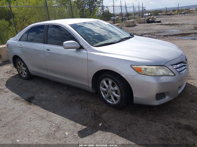2011 Toyota Camry Le V6 მანქანა იყიდება აუქციონზე, vin: JTNBK3EK6B3050672, აუქციონის ნომერი: 46118090