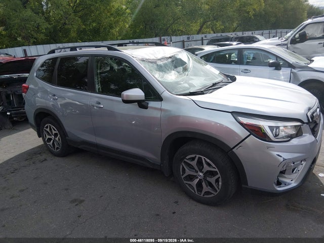 Subaru Forester Premium 2019 JF2SKAGC7KH519299 Image 13