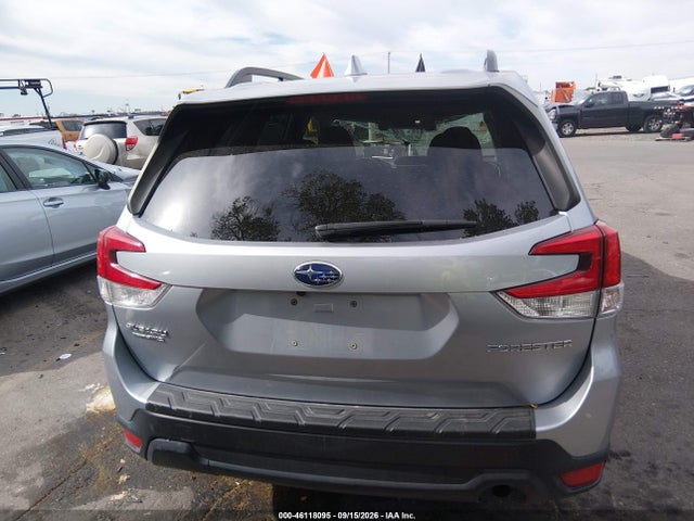Subaru Forester Premium 2019 JF2SKAGC7KH519299 Image 16