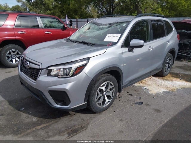 Subaru Forester Premium 2019 JF2SKAGC7KH519299 Image 2