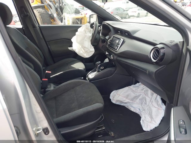 3N1CP5CV5LL486800 Nissan Kicks Sv Xtronic Cvt