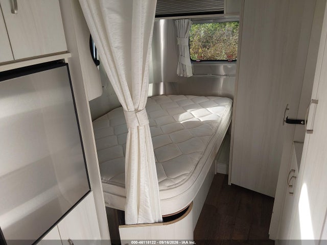 2021 Airstream Other მანქანა იყიდება აუქციონზე, vin: 1STCMAA16MJ556281, აუქციონის ნომერი: 46118122