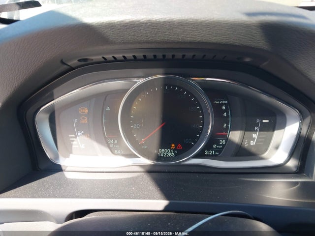 Aukcja sprzedaży 2016 Volvo S60 T5 Drive-e Premier, vin: YV126MFK5G2390965, numer aukcji: 46118148