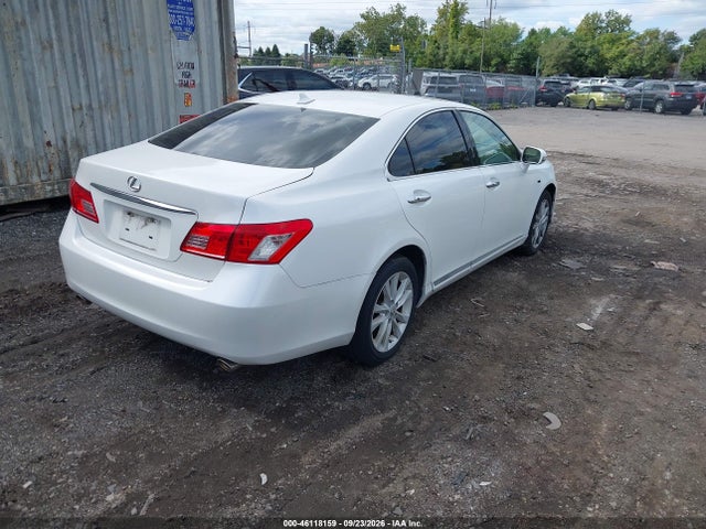 Продаж на аукціоні авто 2011 Lexus Es 350, vin: JTHBK1EG8B2440990, номер лоту: 46118159