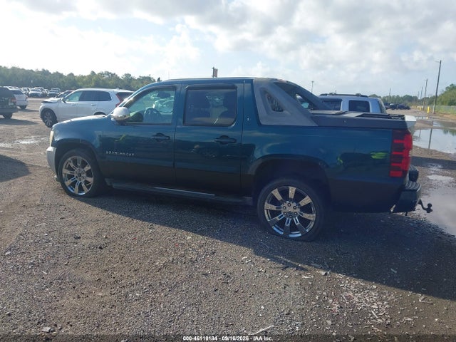 46118184 :رقم المزاد ، 3GNFK12377G113295 vin ، 2007 Chevrolet Avalanche 1500 Lt مزاد بيع