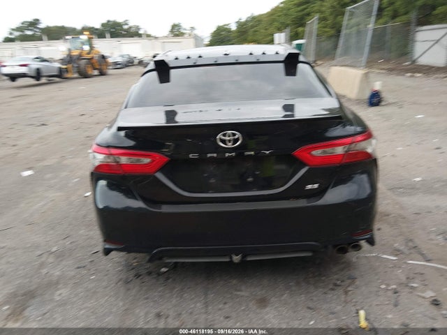 2018 Toyota Camry Se მანქანა იყიდება აუქციონზე, vin: 4T1B11HK9JU043808, აუქციონის ნომერი: 46118195