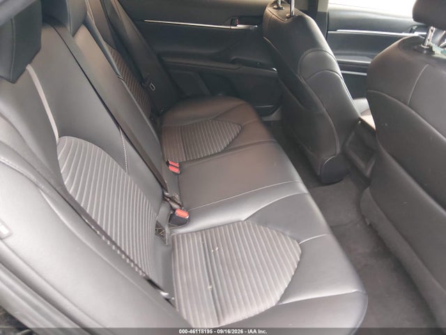 2018 Toyota Camry Se მანქანა იყიდება აუქციონზე, vin: 4T1B11HK9JU043808, აუქციონის ნომერი: 46118195