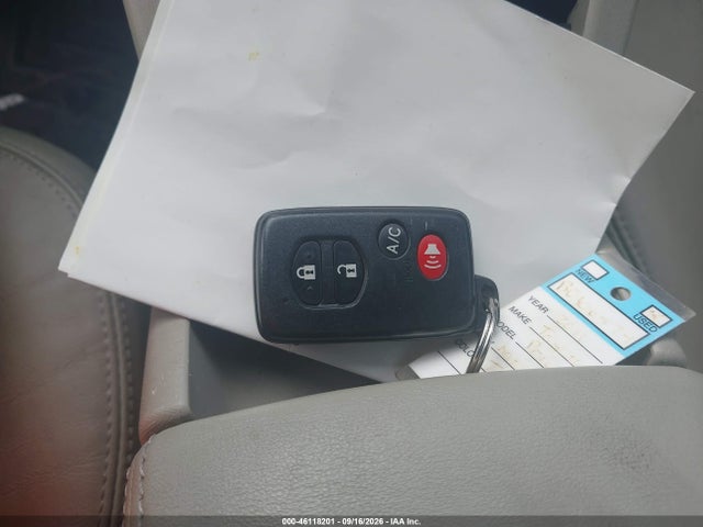 2011 Toyota Prius Four მანქანა იყიდება აუქციონზე, vin: JTDKN3DU5B0306574, აუქციონის ნომერი: 46118201