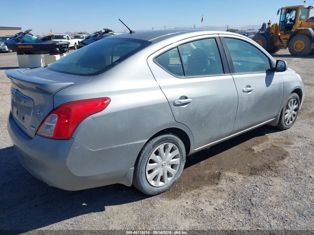 2014 Nissan Versa 1.6 S/1.6 S+/1.6 Sl/1.6 Sv მანქანა იყიდება აუქციონზე, vin: 3N1CN7AP2EL877847, აუქციონის ნომერი: 46118214