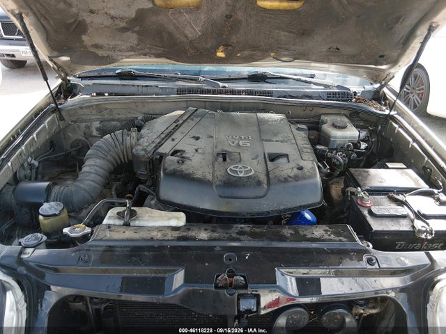 2004 Toyota 4runner Limited V6 მანქანა იყიდება აუქციონზე, vin: JTEZU17R440042680, აუქციონის ნომერი: 46118228