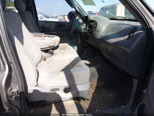 46118240 :رقم المزاد ، 1FTRW08L73KB38227 vin ، 2003 Ford F-150 Lariat/xlt مزاد بيع