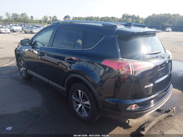 2018 Toyota Rav4 Xle მანქანა იყიდება აუქციონზე, vin: JTMWFREV6JJ744098, აუქციონის ნომერი: 46118249