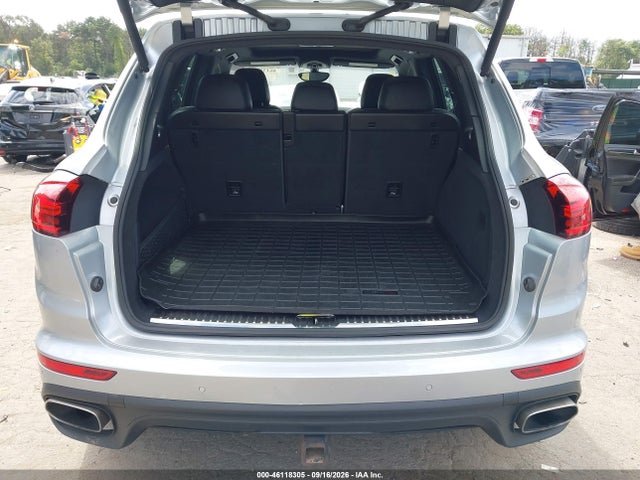 Aukcja sprzedaży 2017 Porsche Cayenne Platinum Edition, vin: WP1AA2A23HKA83760, numer aukcji: 46118305