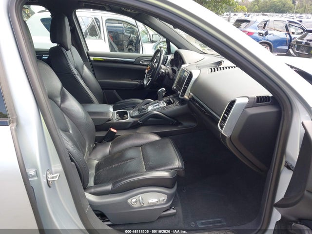 Aukcja sprzedaży 2017 Porsche Cayenne Platinum Edition, vin: WP1AA2A23HKA83760, numer aukcji: 46118305
