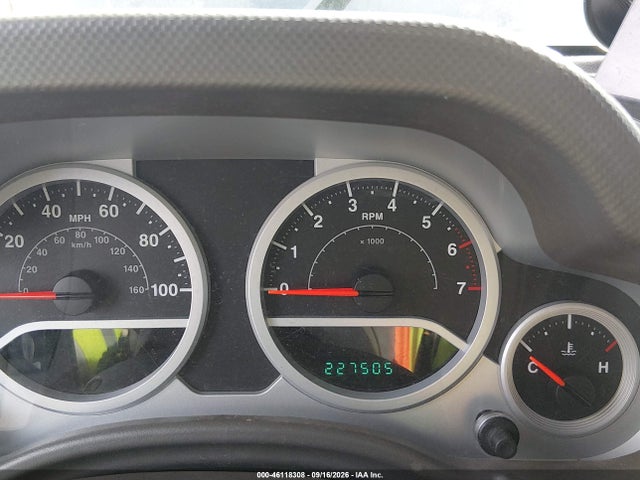Auction sale of the 2008 Jeep Wrangler Unlimited Sahara, vin: 1J4GA59168L600823, lot number: 46118308