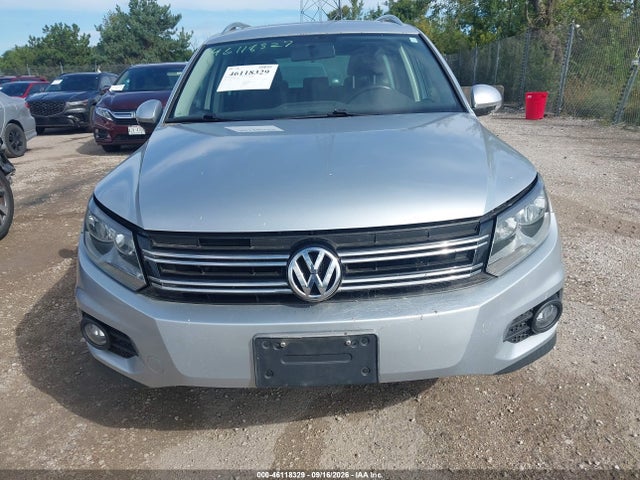2013 Volkswagen Tiguan Se მანქანა იყიდება აუქციონზე, vin: WVGBV7AXXDW519926, აუქციონის ნომერი: 46118329