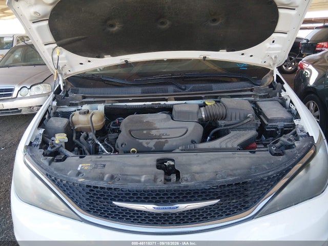 46118371 :رقم المزاد ، 2C4RC1DG6LR182132 vin ، 2020 Chrysler Voyager Lxi مزاد بيع