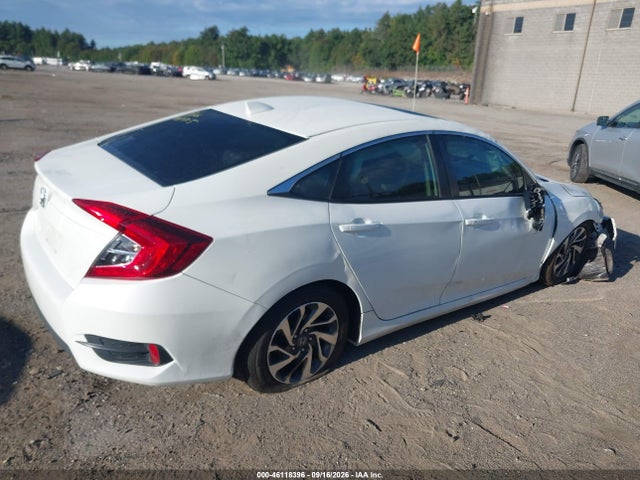 46118396 :رقم المزاد ، 19XFC2F71HE227427 vin ، 2017 Honda Civic Ex مزاد بيع