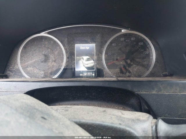 4T1BF1FK6HU646116 Toyota CAMRY SE