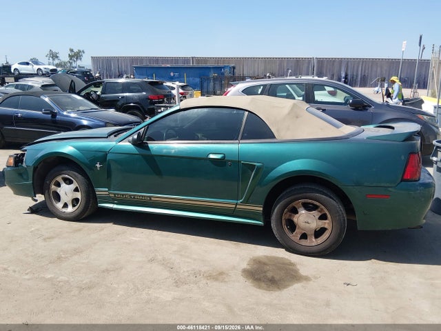 Продаж на аукціоні авто 2000 Ford Mustang, vin: 1FAFP4449YF172455, номер лоту: 46118421