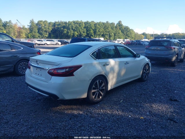 46118430 :رقم المزاد ، 1N4AL3AP1HC232227 vin ، 2017 Nissan Altima 2.5 Sr مزاد بيع