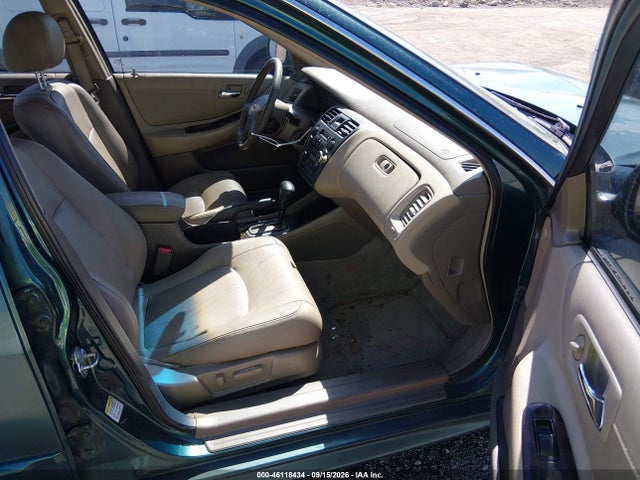 46118434 :رقم المزاد ، 1HGCG16512A081039 vin ، 2002 Honda Accord 3.0 Ex مزاد بيع