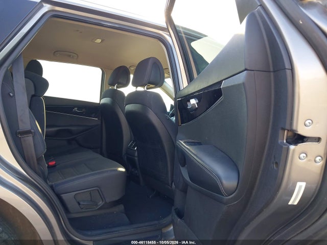 46118455 :رقم المزاد ، 5XYPGDA59GG009800 vin ، 2016 Kia Sorento 3.3l Lx مزاد بيع