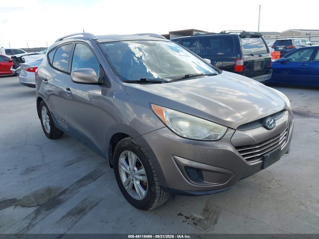46118469 :رقم المزاد ، KM8JU3ACXBU300817 vin ، 2011 Hyundai Tucson Gls مزاد بيع