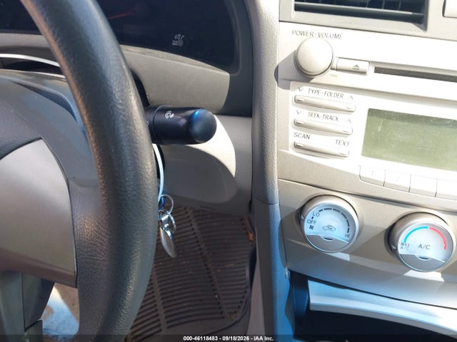 2010 Toyota Camry Le მანქანა იყიდება აუქციონზე, vin: 4T1BF3EK9AU538608, აუქციონის ნომერი: 46118483