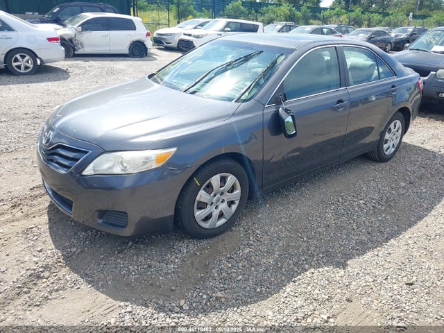 2010 Toyota Camry Le მანქანა იყიდება აუქციონზე, vin: 4T1BF3EK9AU538608, აუქციონის ნომერი: 46118483