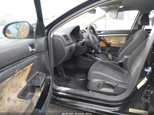 46118524 :رقم المزاد ، 3VWJZ71K48M131960 vin ، 2008 Volkswagen Jetta S مزاد بيع