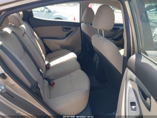 46118599 :رقم المزاد ، 5NPDH4AE2FH620890 vin ، 2015 Hyundai Elantra Se مزاد بيع