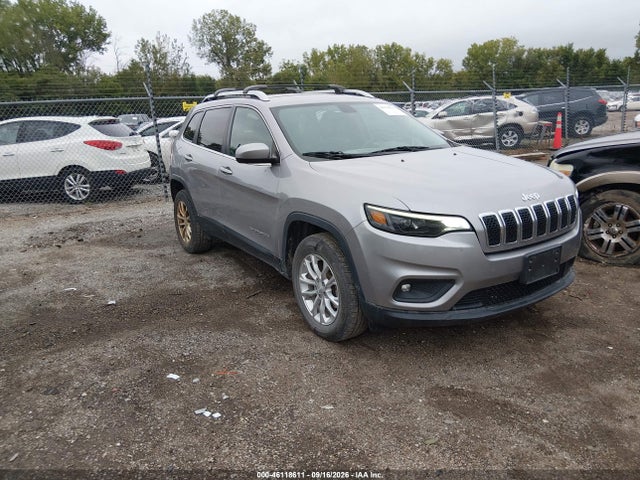 46118611 :رقم المزاد ، 1C4PJMCB0KD368531 vin ، 2019 Jeep Cherokee Latitude 4x4 مزاد بيع
