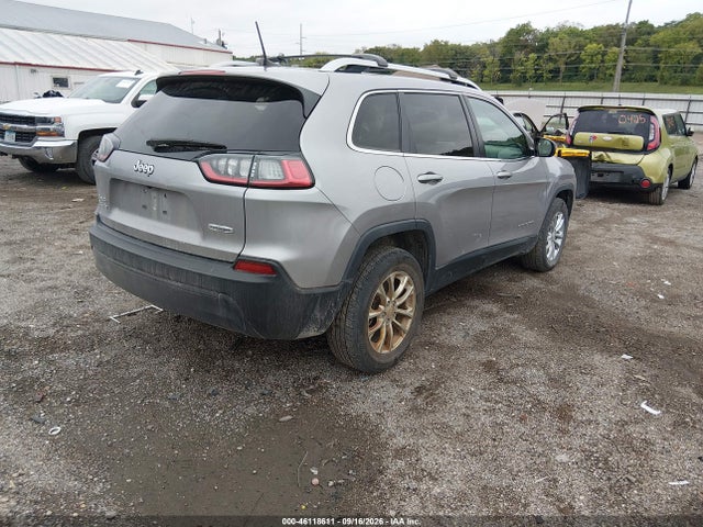 46118611 :رقم المزاد ، 1C4PJMCB0KD368531 vin ، 2019 Jeep Cherokee Latitude 4x4 مزاد بيع