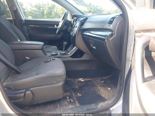 Aukcja sprzedaży 2011 Kia Sorento Lx, vin: 5XYKT4A12BG048319, numer aukcji: 46118664