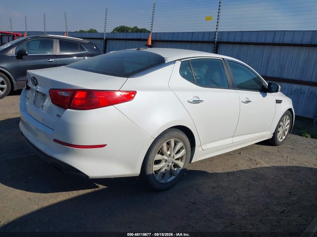 2015 Kia Optima Lx მანქანა იყიდება აუქციონზე, vin: 5XXGM4A72FG426835, აუქციონის ნომერი: 46118677