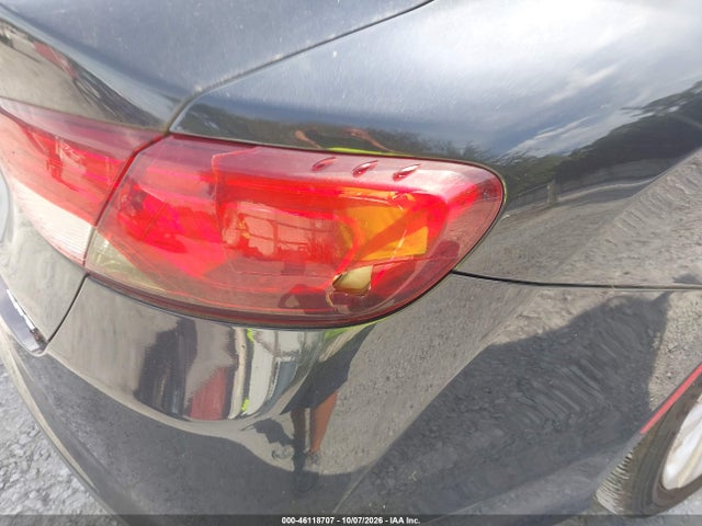 1C3CCCAB8GN179055 Chrysler 200 Limited Platinum